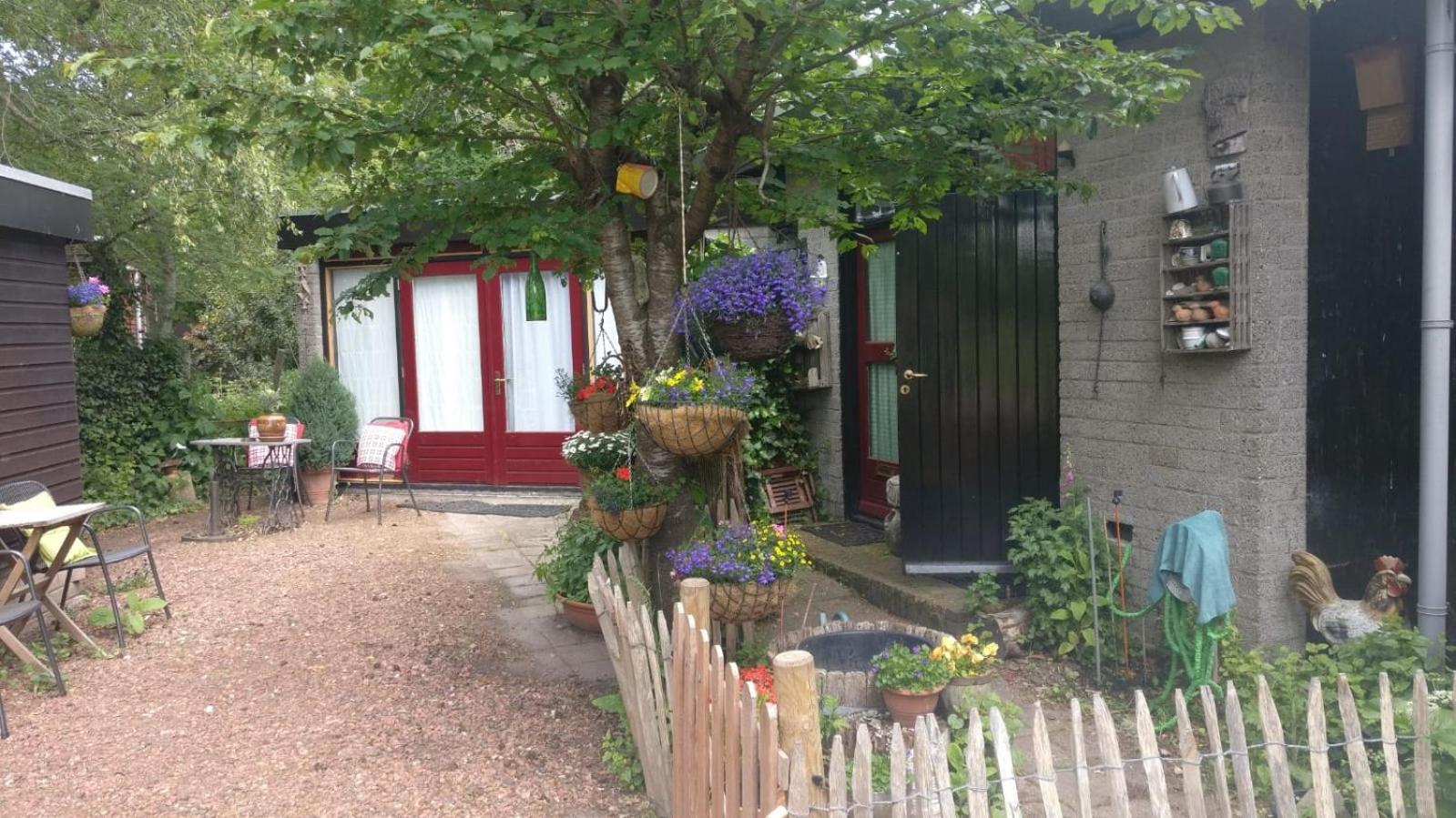 Bed And Breakfast Het Oude Bos Wijnjewoude Ngoại thất bức ảnh
